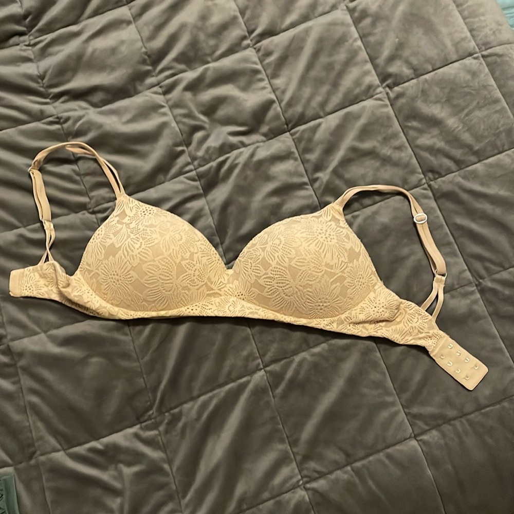 Aerie Sunnie Wireless Bra 32DDD